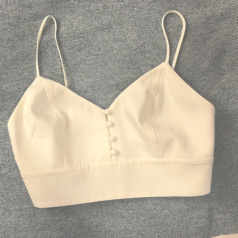 House of Harlow 1960 x Revolve White Crop Top Size Small - Picture 1 of 7